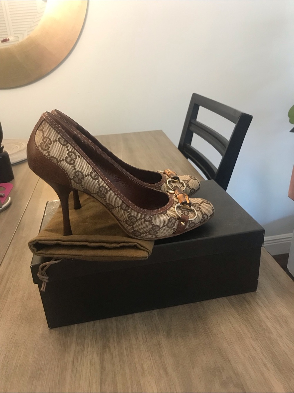 Gucci Beige/Brown GG Canvas Horsebit Heel Pumps - Picture 11 of 16